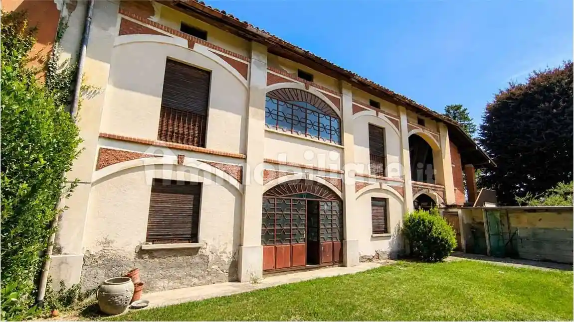 Casa indipendente in vendita a Cirimido