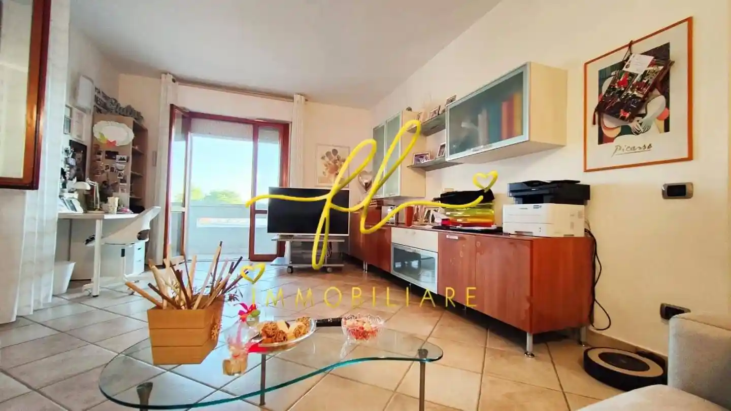 Appartamento in vendita a Rosignano Marittimo