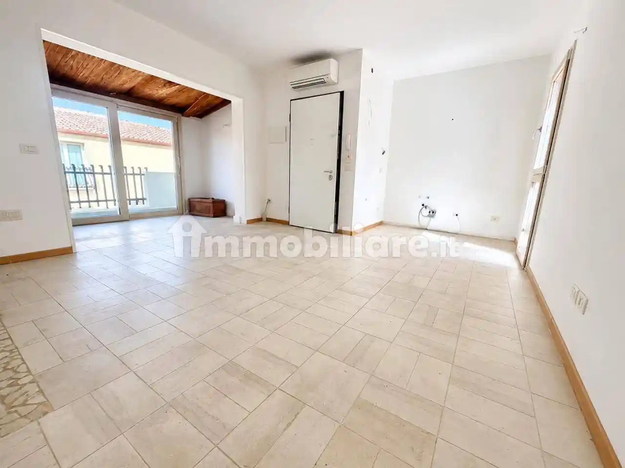 Appartamento in vendita a Arzachena