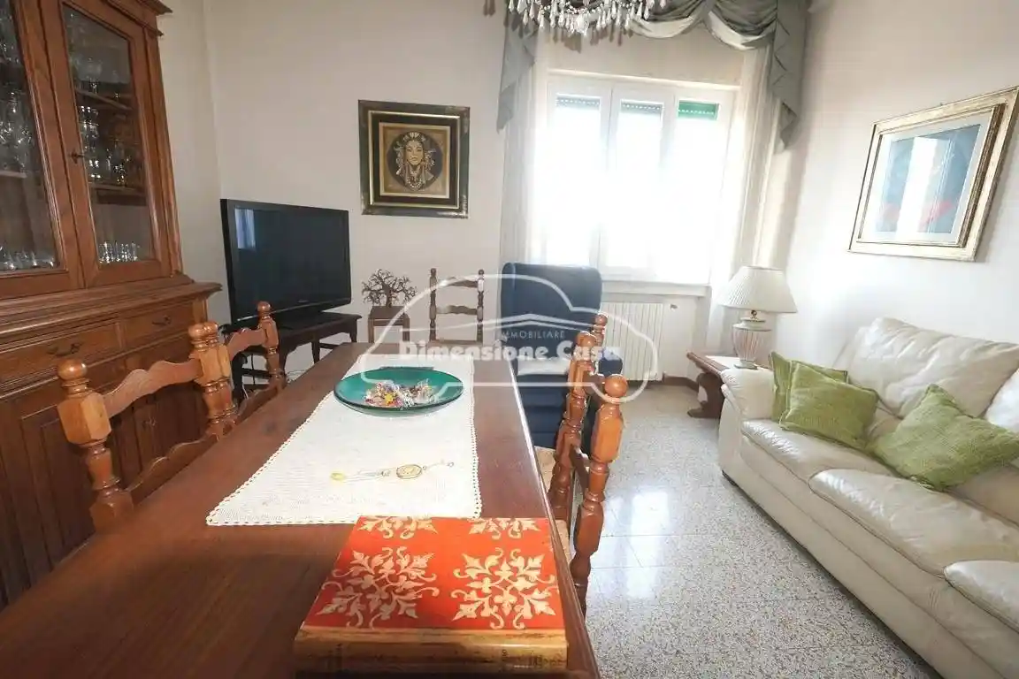 Appartamento in vendita a Lucca