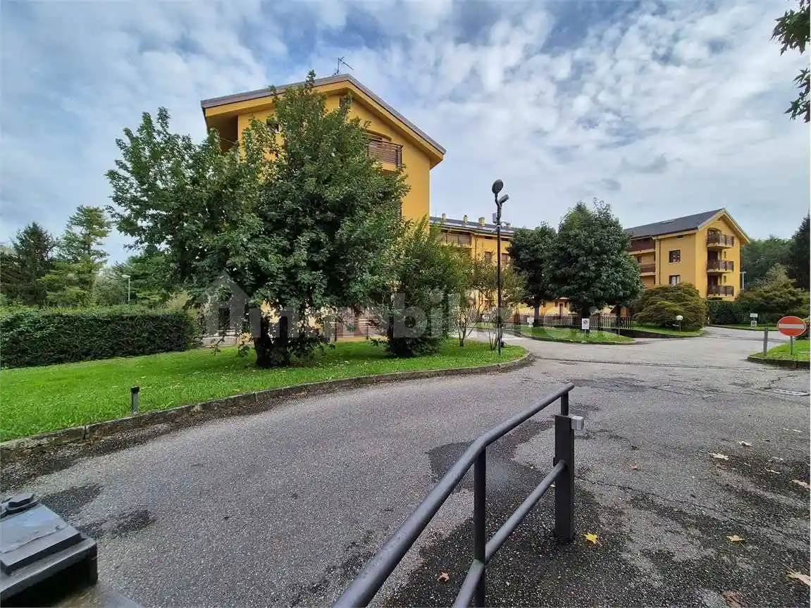 Appartamento in vendita a Guanzate