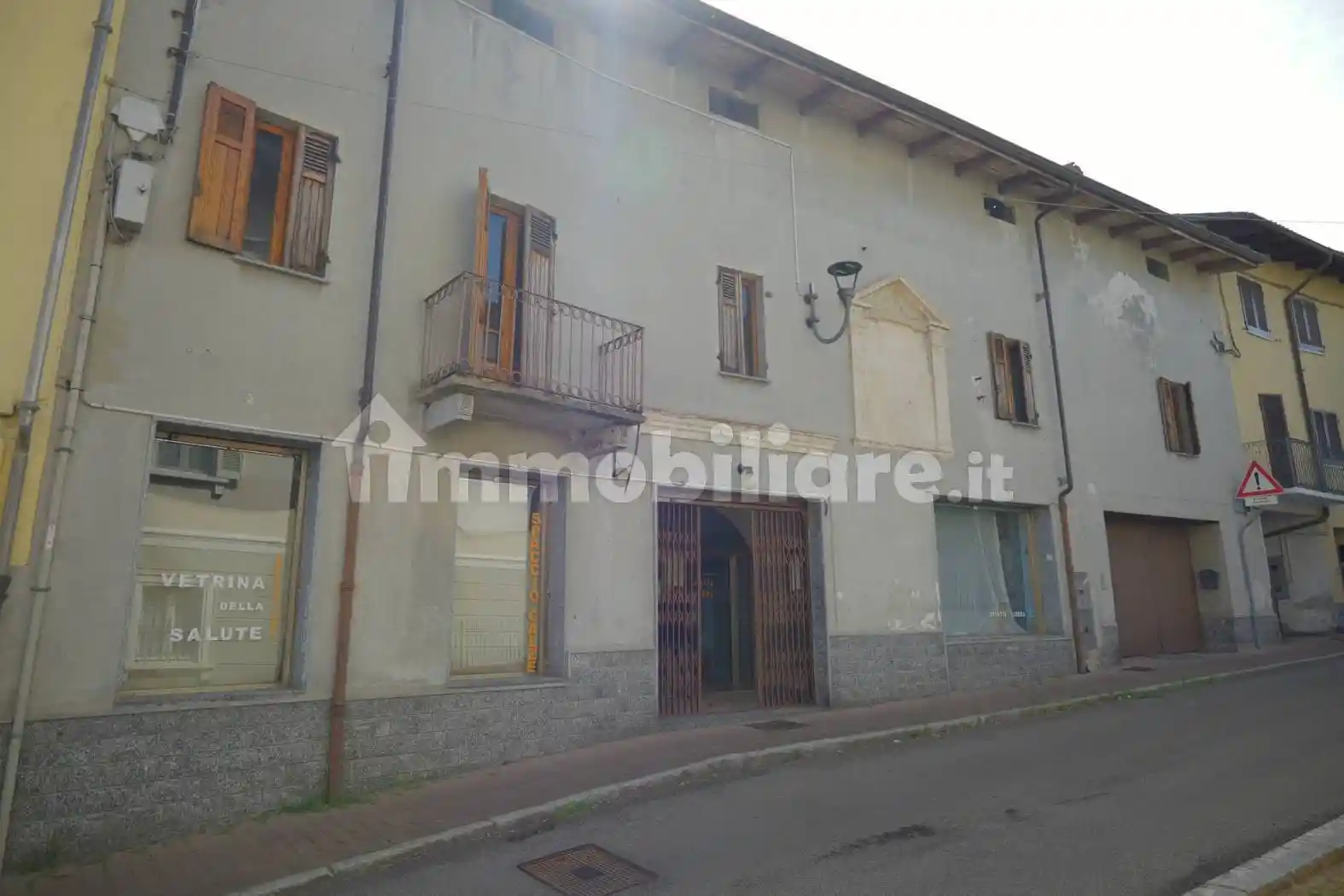 Casa indipendente in vendita a Cossato