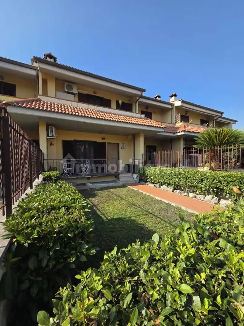 Villetta a schiera in vendita a Tivoli