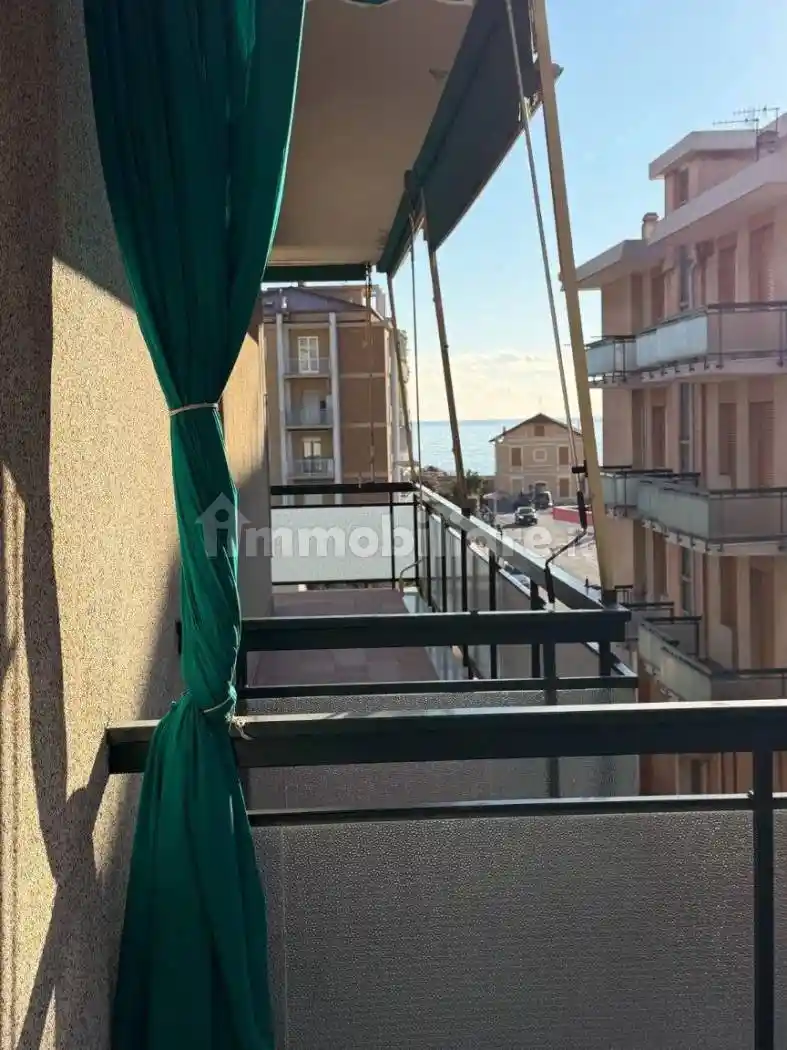 Appartamento in vendita a Pietra Ligure
