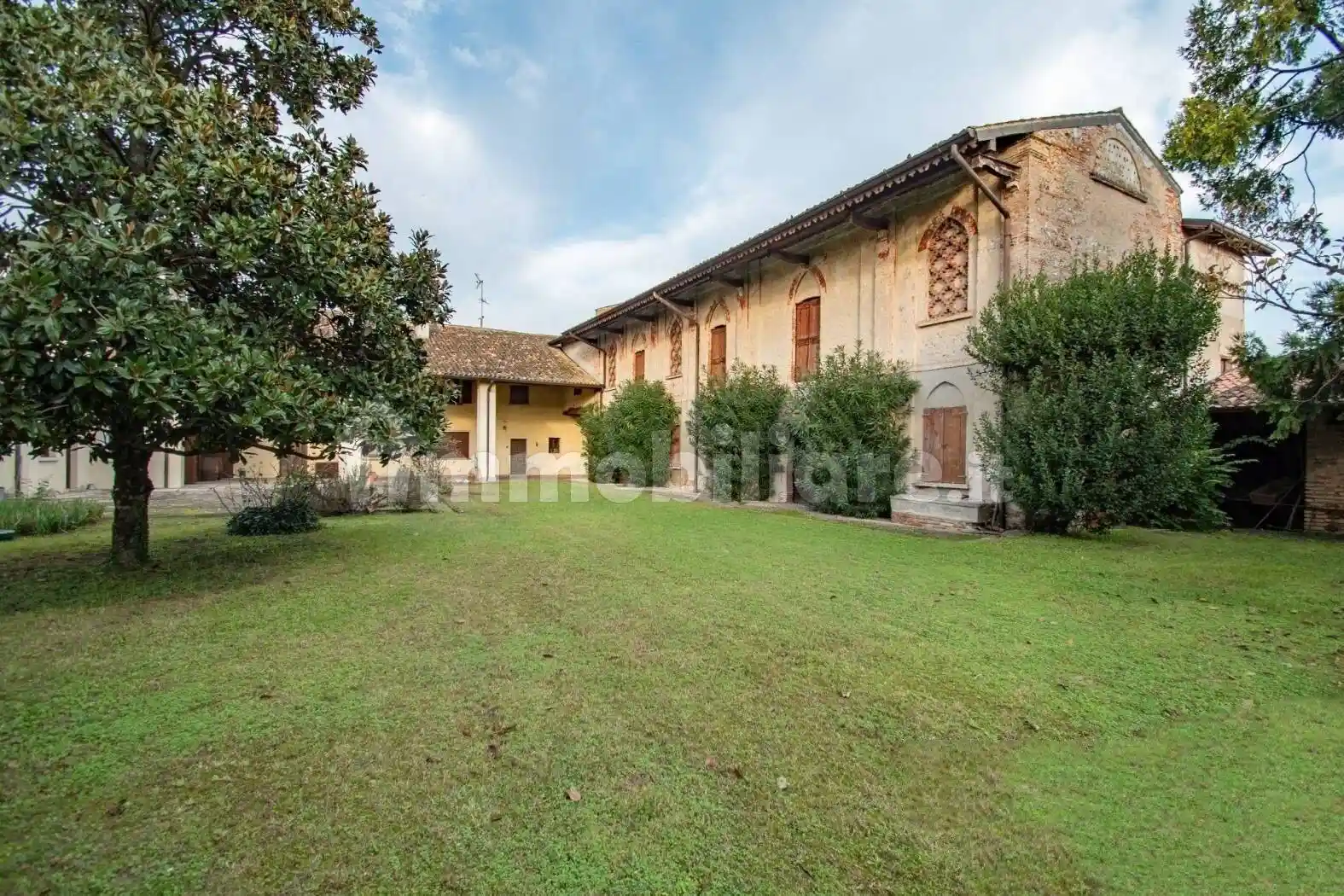 Rustico - Casale in vendita a Castiglione delle Stiviere