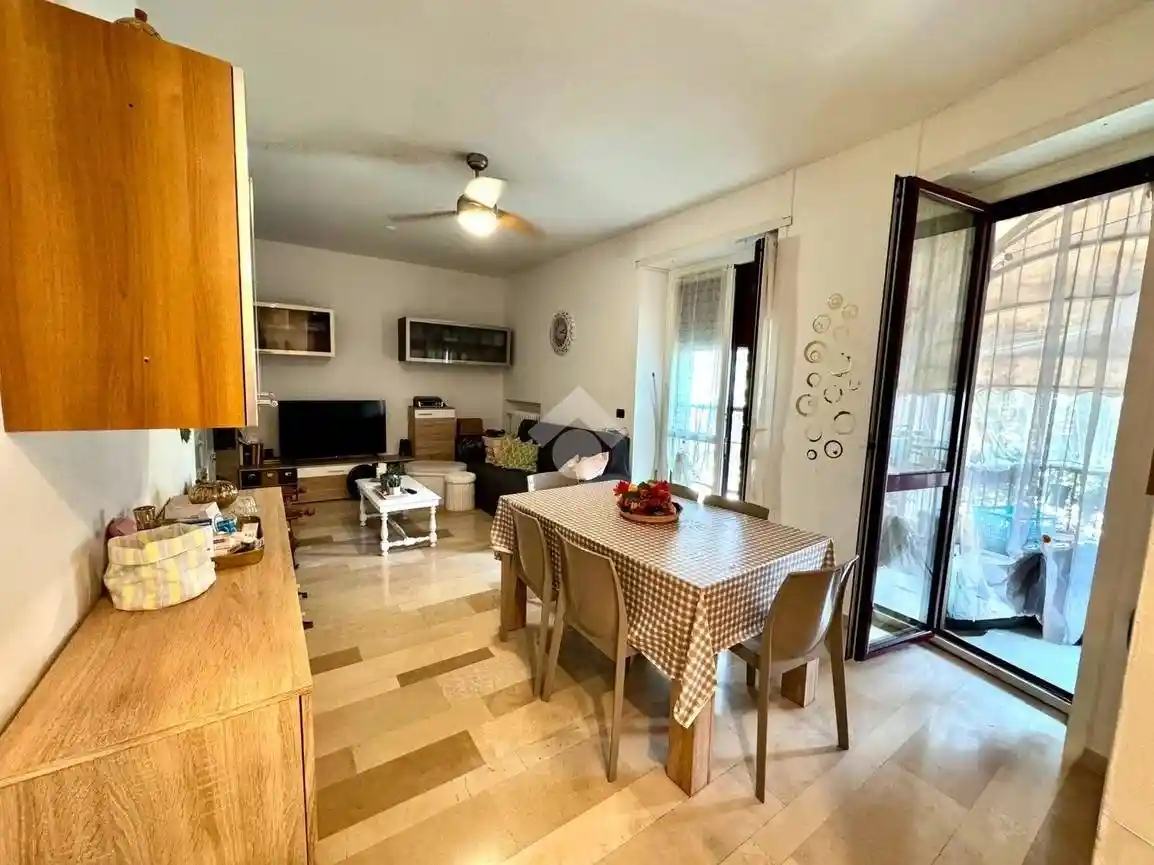 Appartamento in vendita a Novara