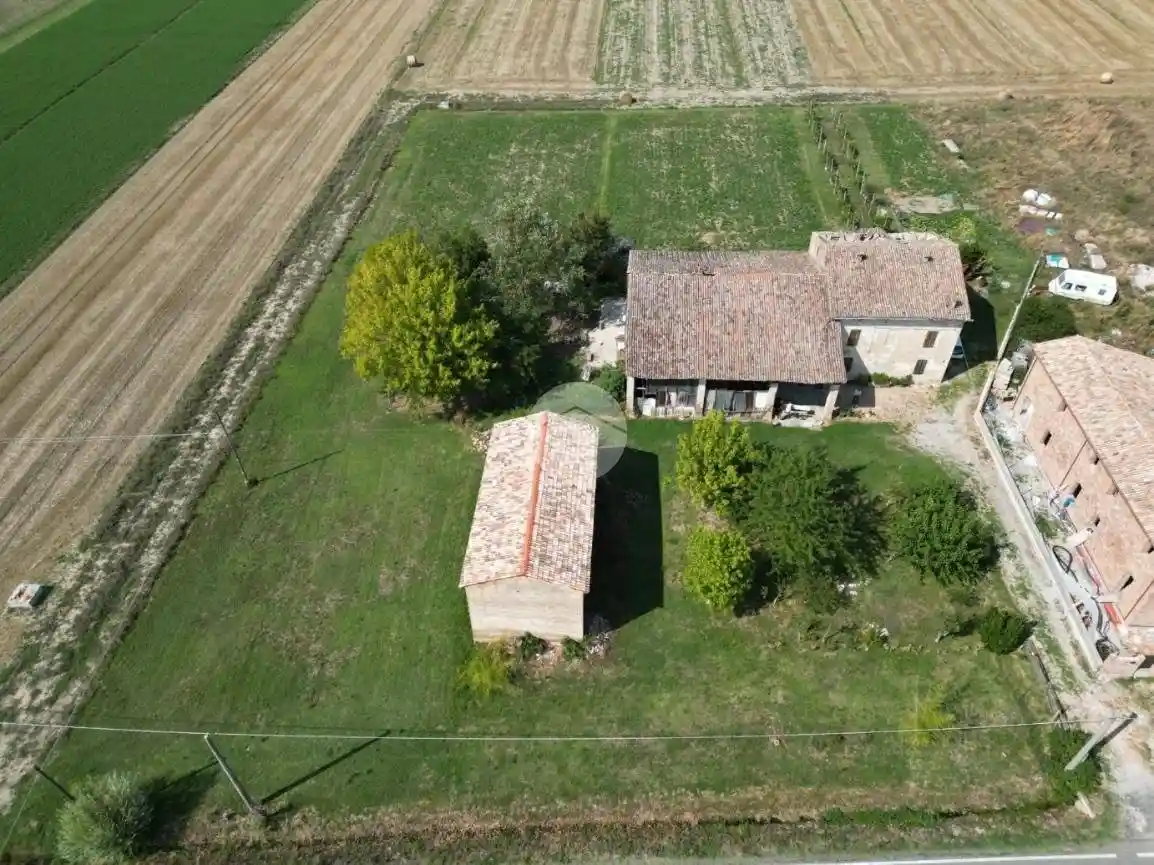 Rustico - Casale in vendita a Parma