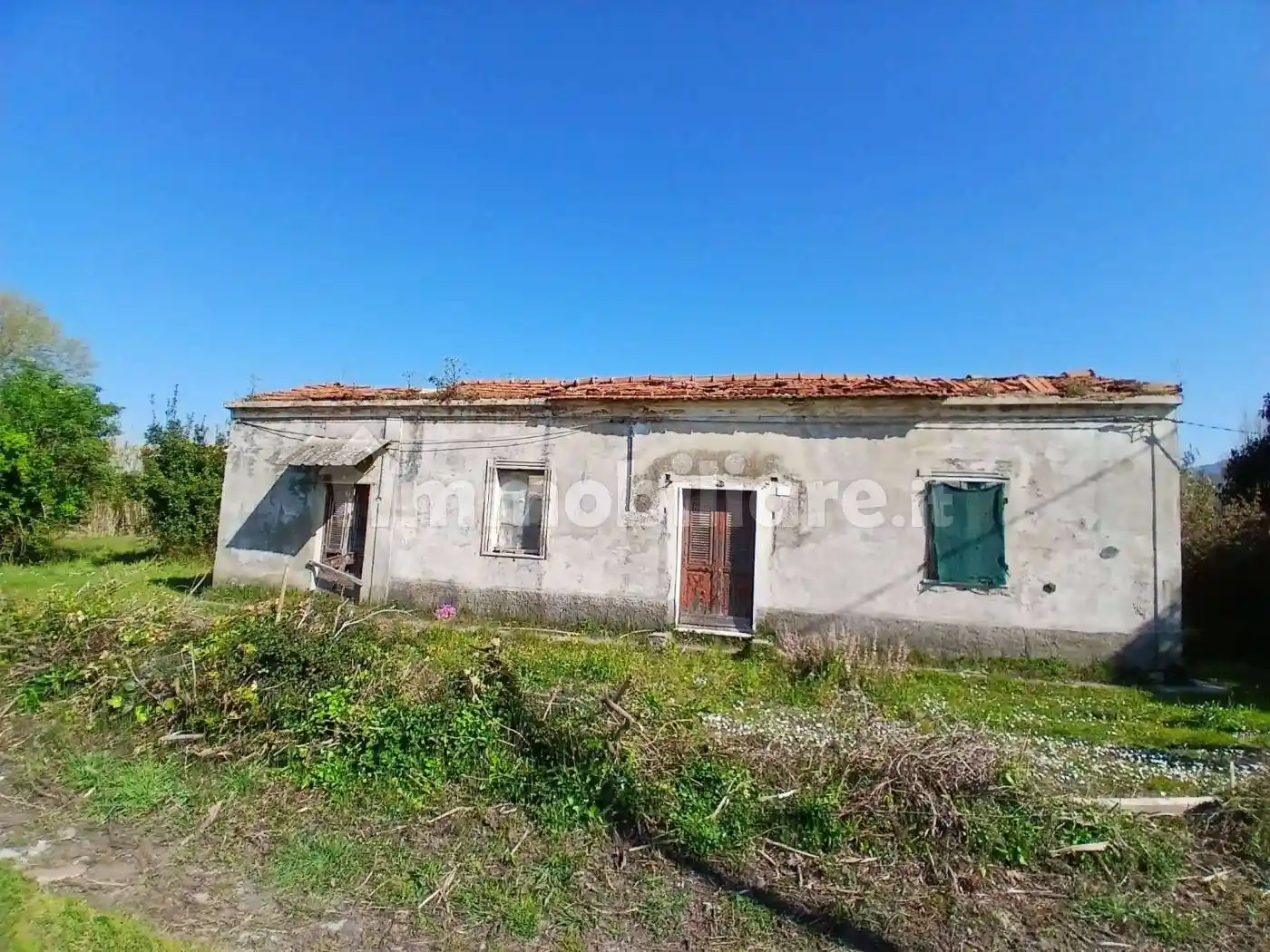 Rustico - Casale in vendita a Carrara