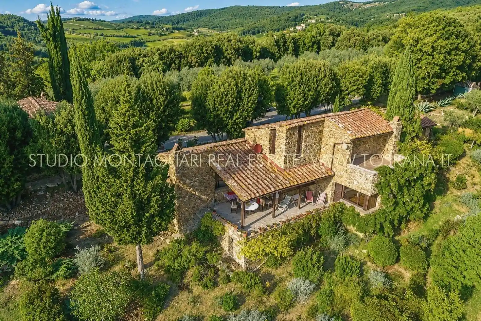 Rustico - Casale in vendita a Castellina in Chianti