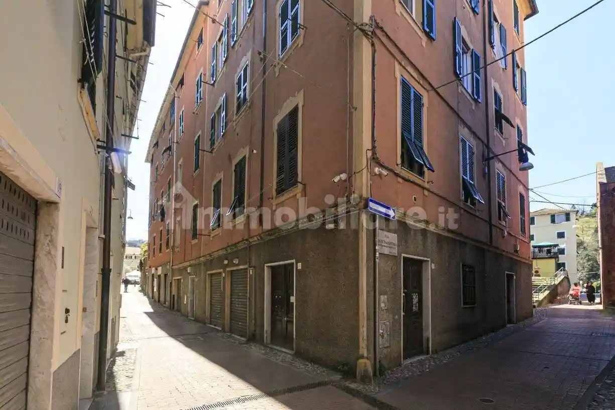 Appartamento in vendita a Genova