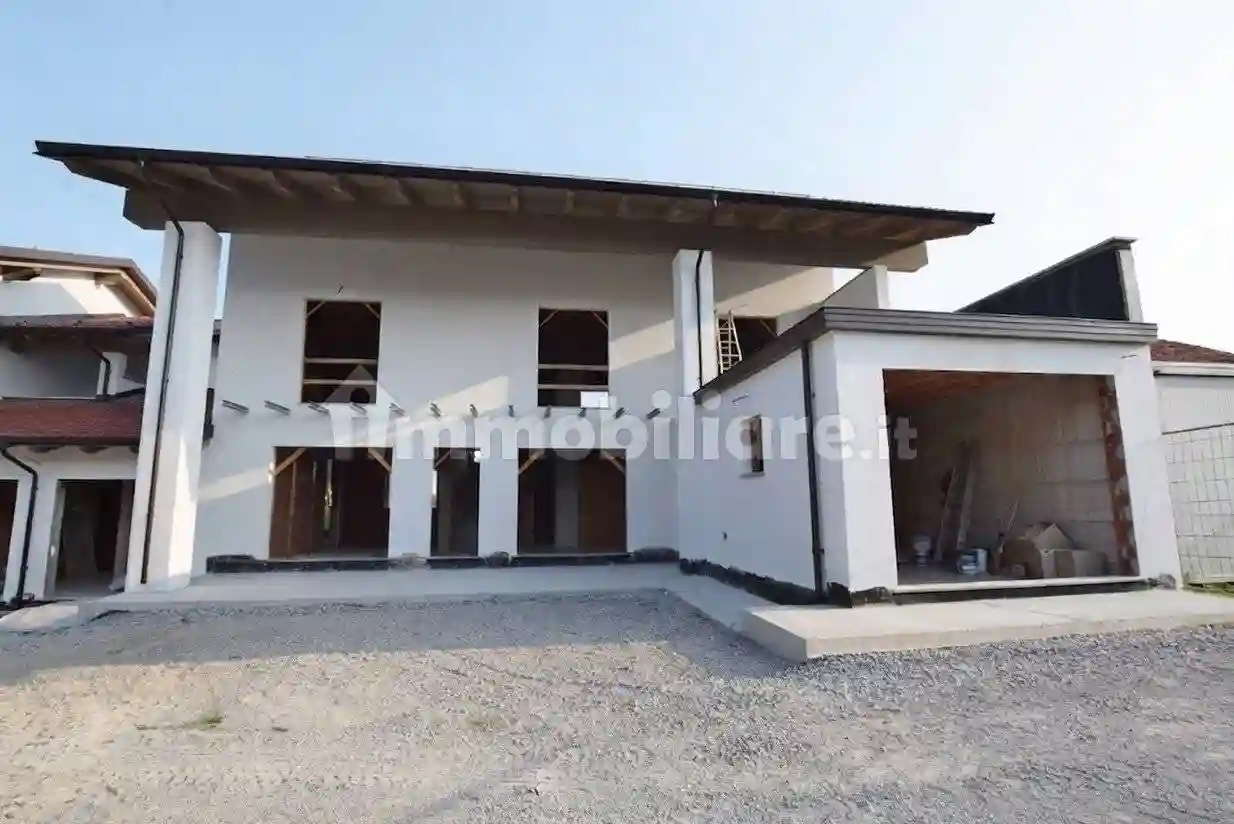 Villetta a schiera - foto 2