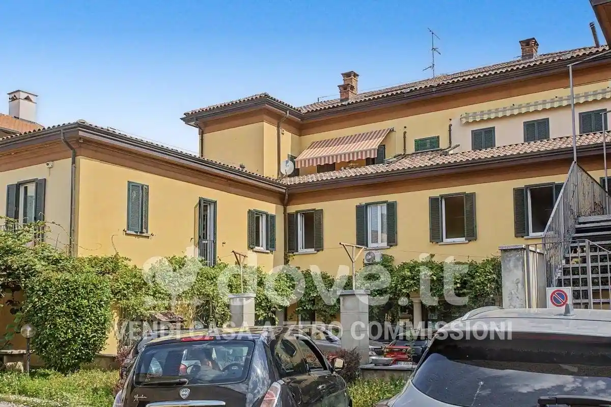 Appartamento in vendita a Malnate