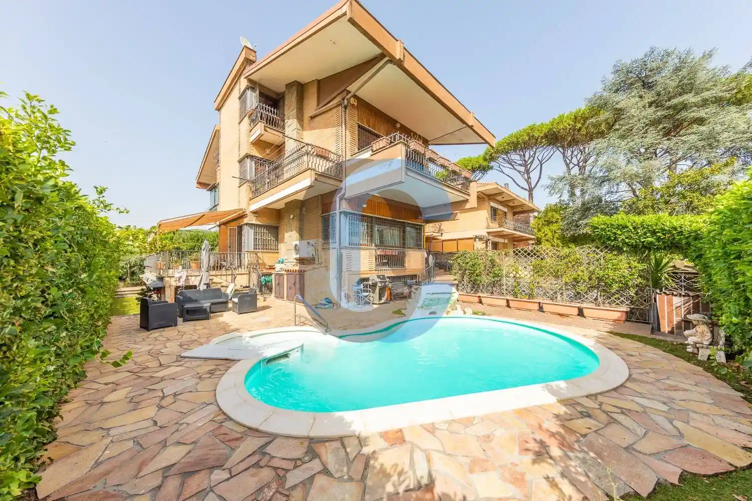 Villa in vendita a Grottaferrata