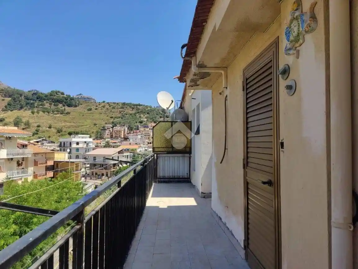 Appartamento in vendita a Giardini-Naxos