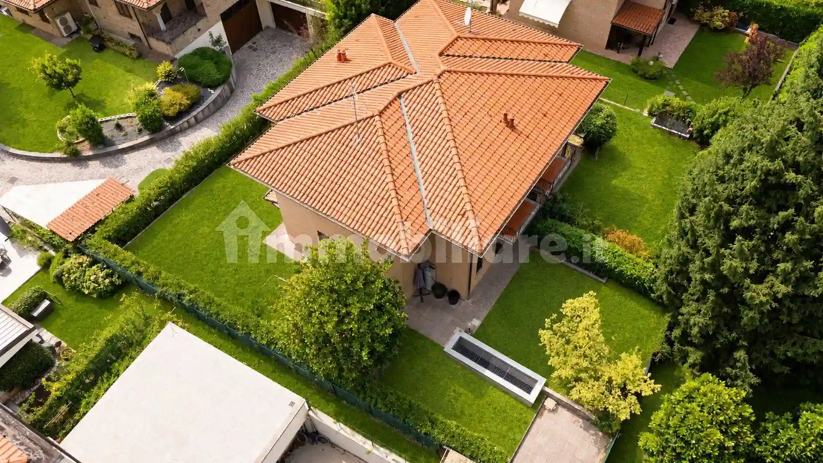 Villa - foto 2