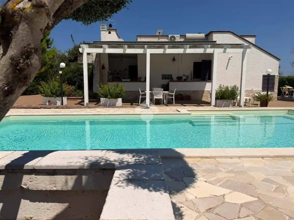 Villa in vendita a Carovigno