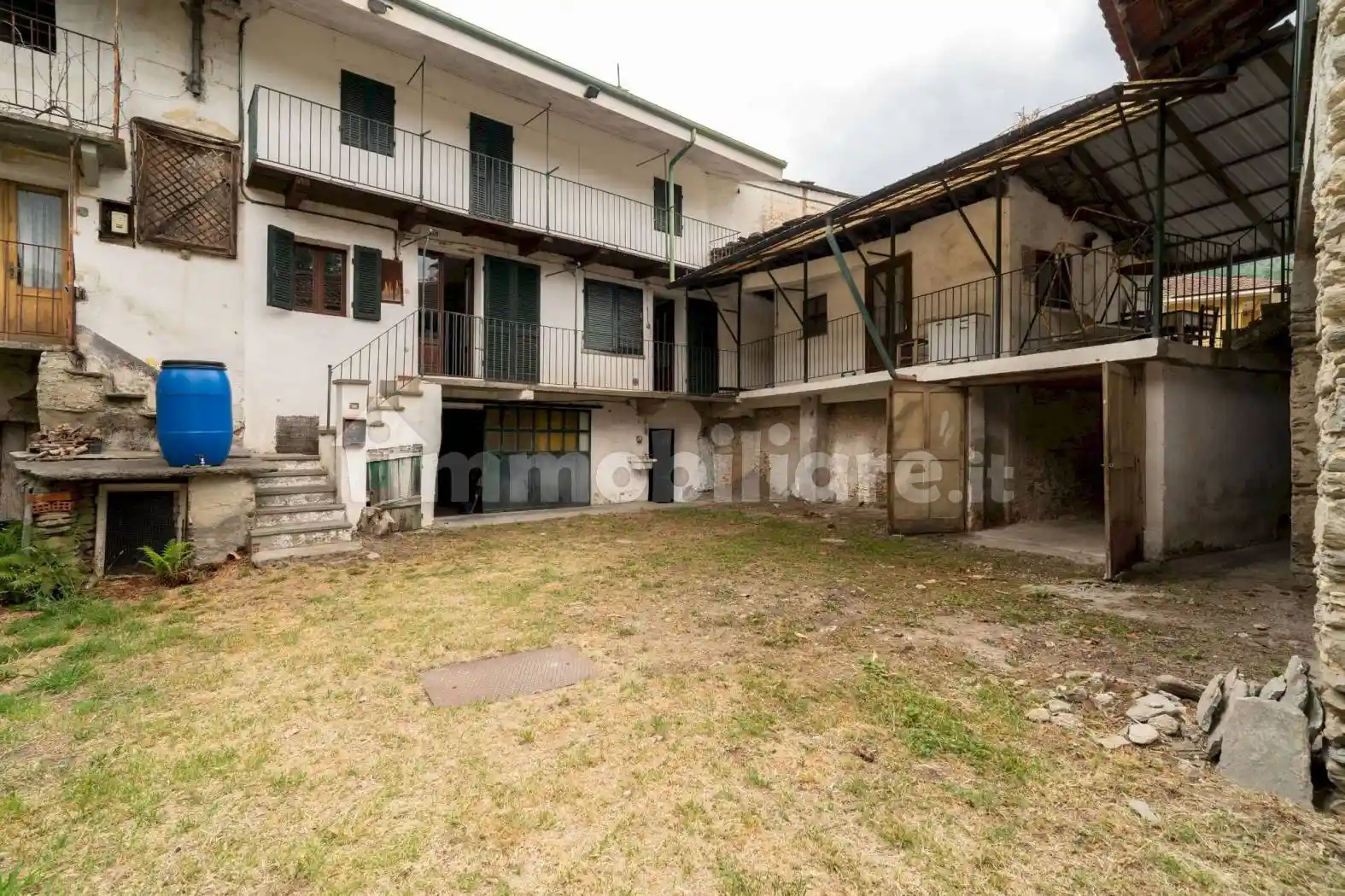 Casa indipendente in vendita a Barge