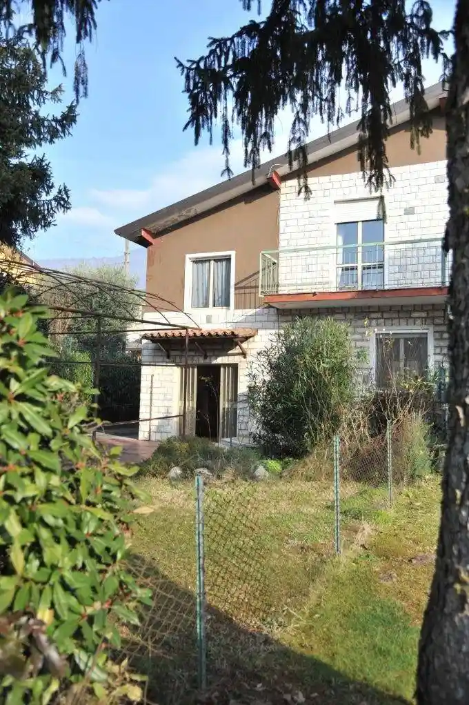 Villa in vendita a Concesio