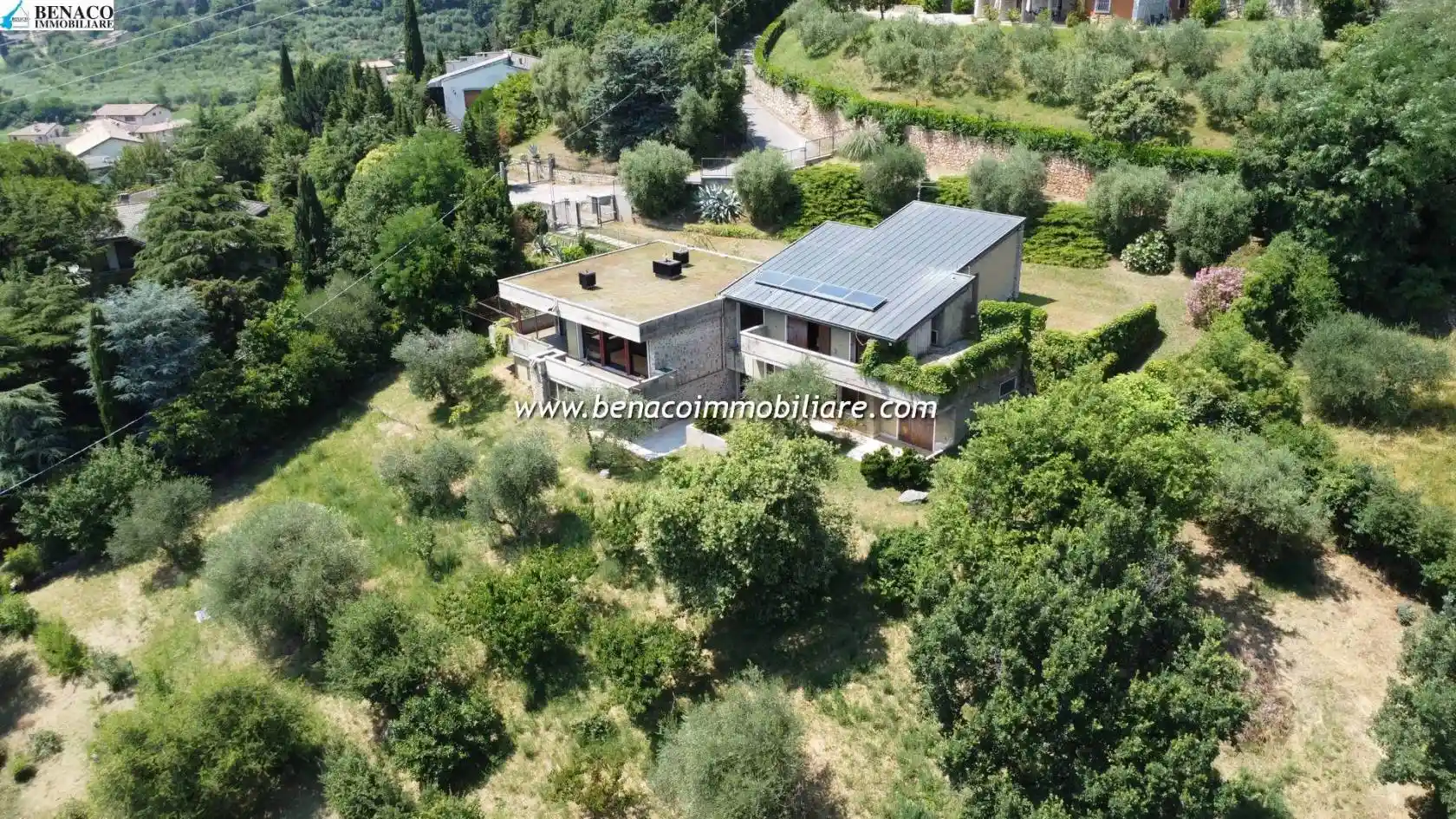 Villa in vendita a Caprino Veronese
