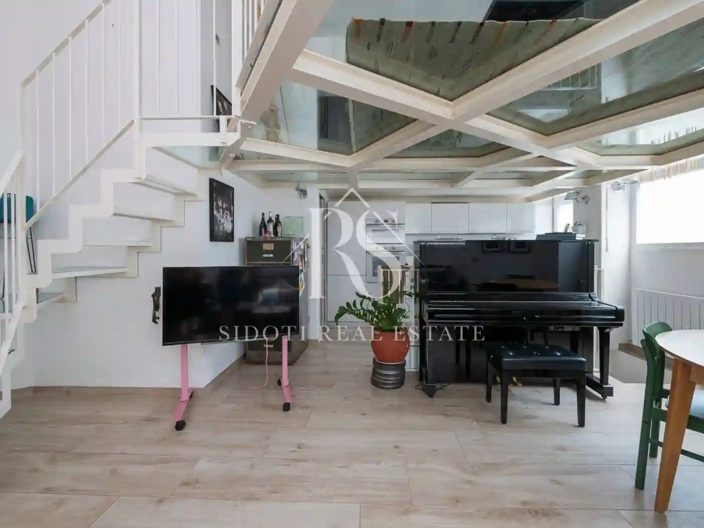 Loft - foto 3