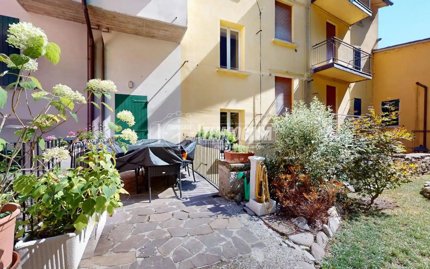 Appartamento in vendita a Alto Reno Terme