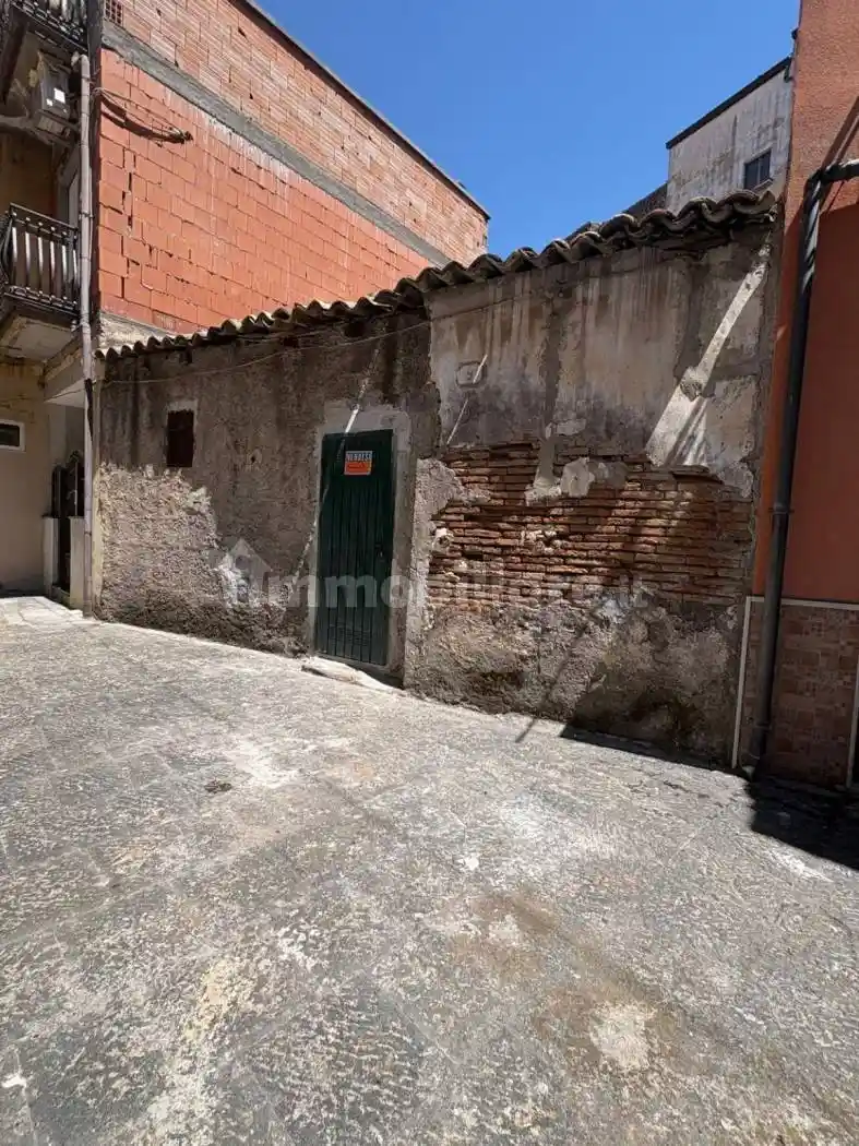 Rustico - Casale in vendita a Biancavilla