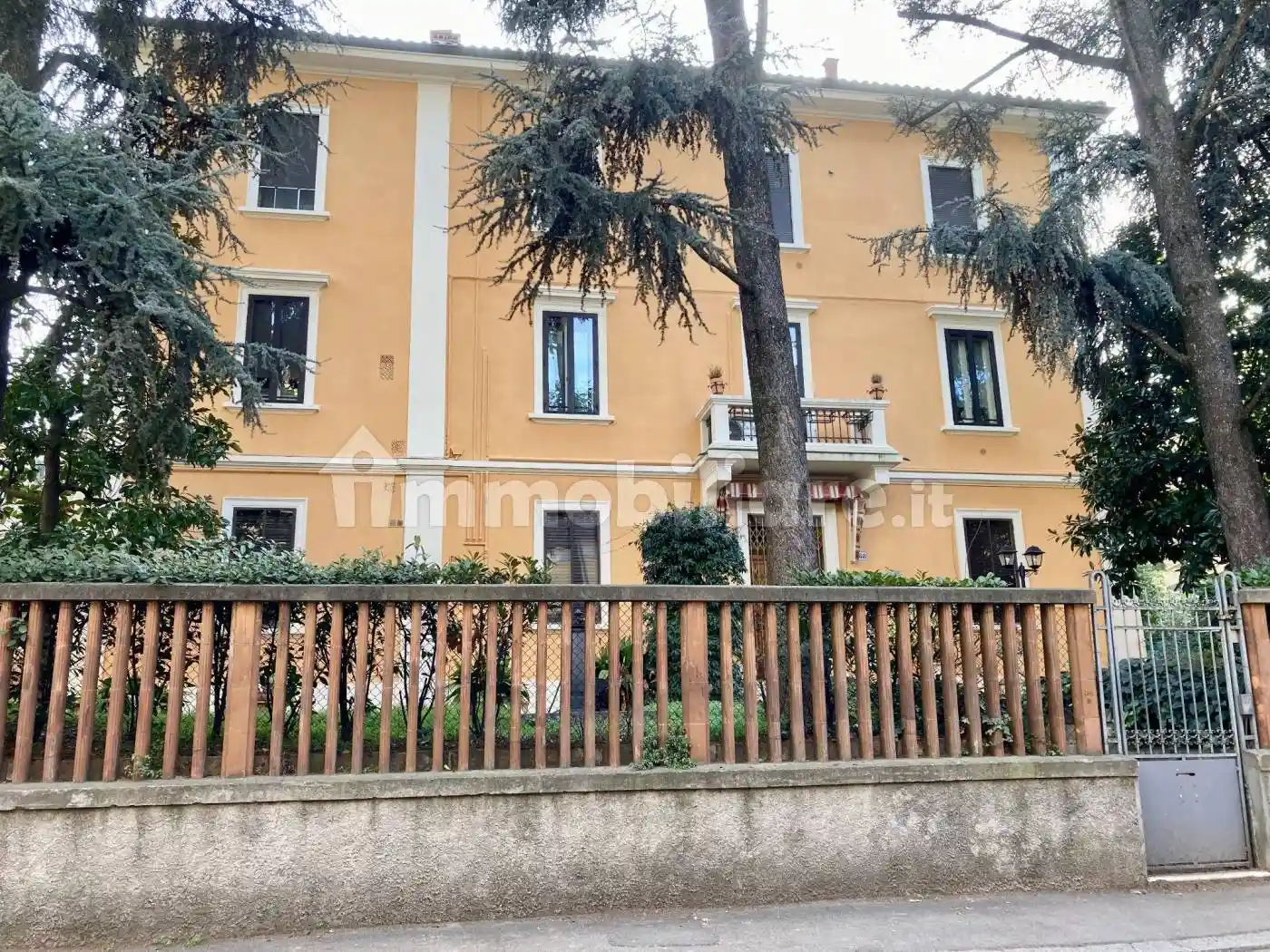 Appartamento in affitto a Bologna