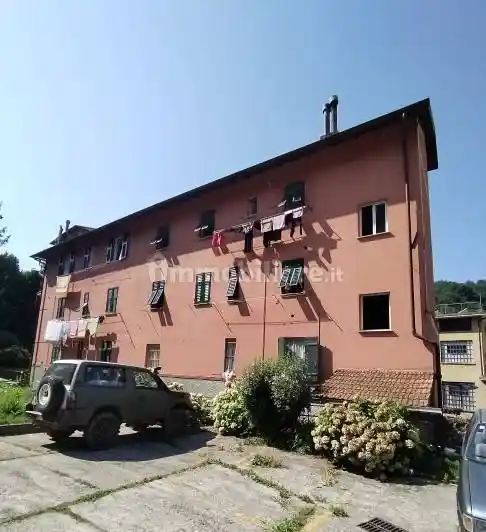 Appartamento in vendita a Campomorone