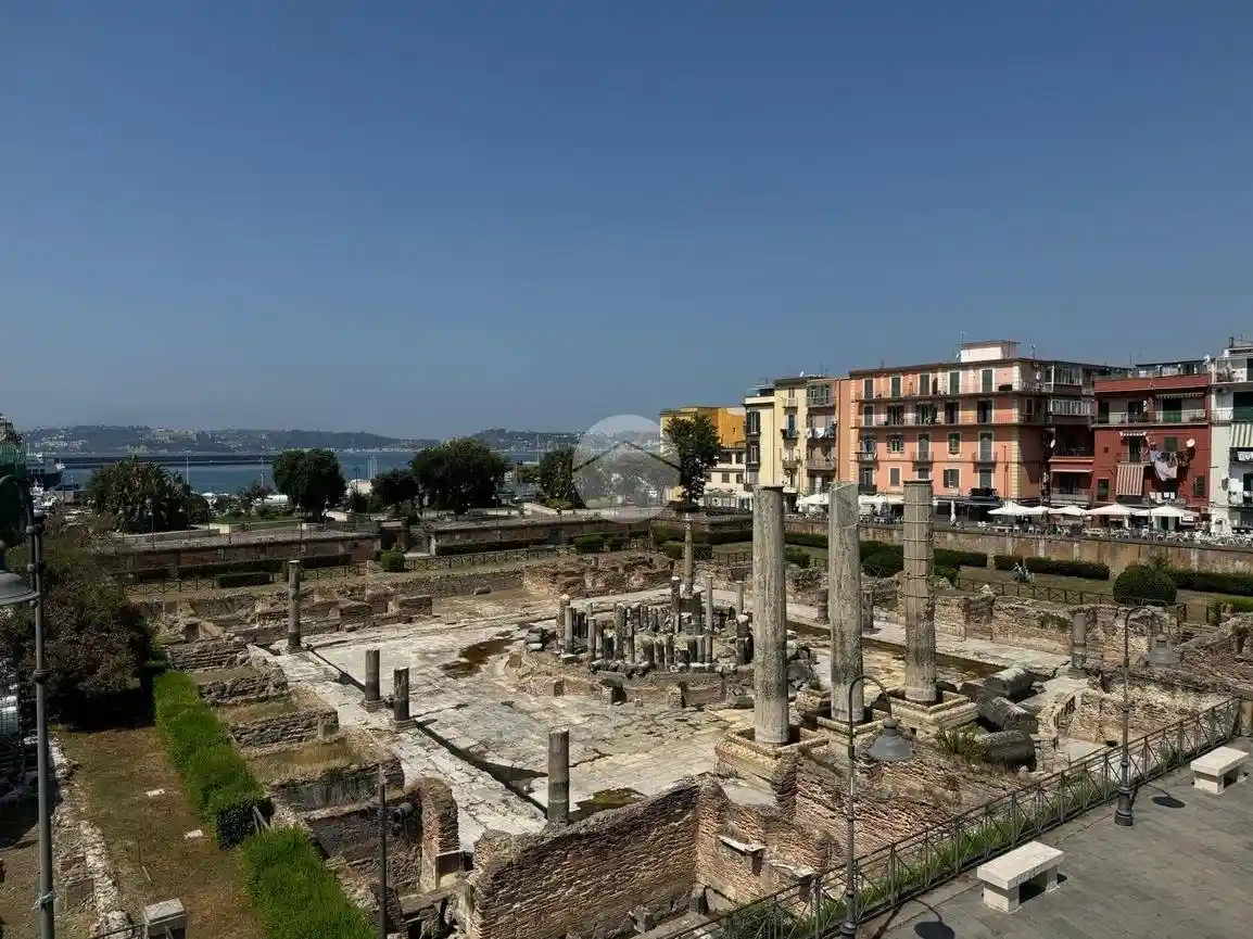 Appartamento in affitto a Pozzuoli
