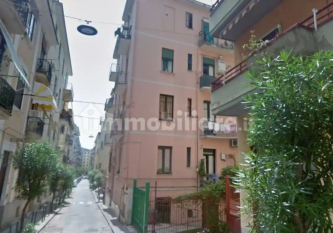 Appartamento in vendita a Salerno