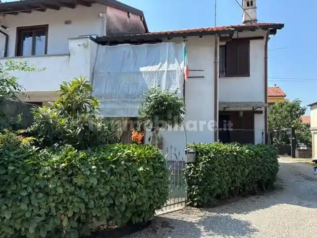 Villetta a schiera in vendita a Gravellona Lomellina