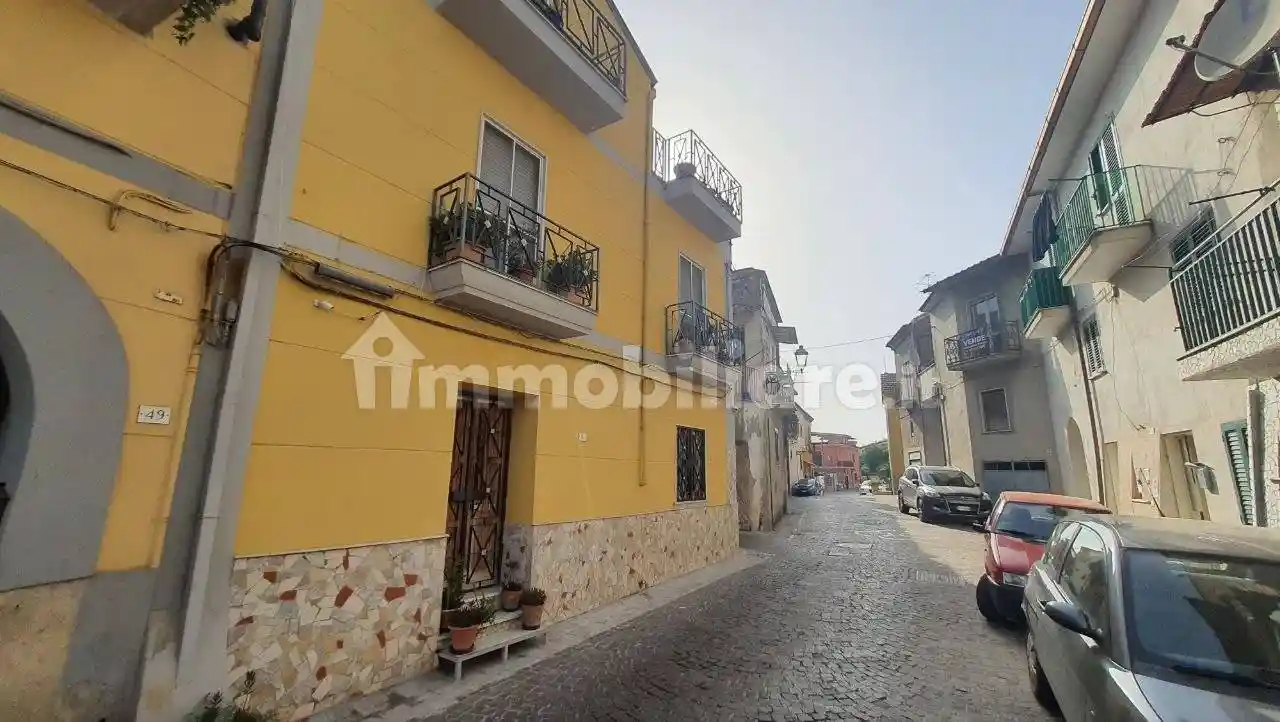 Casa indipendente in vendita a Pastorano