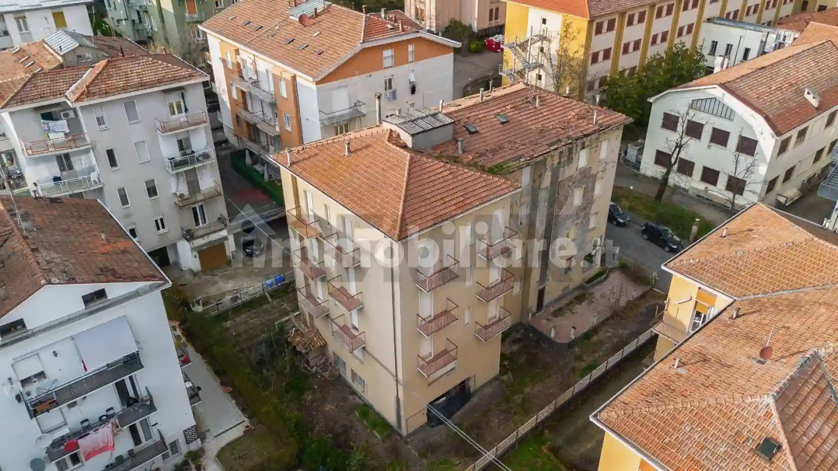 Palazzo - Edificio - foto 2