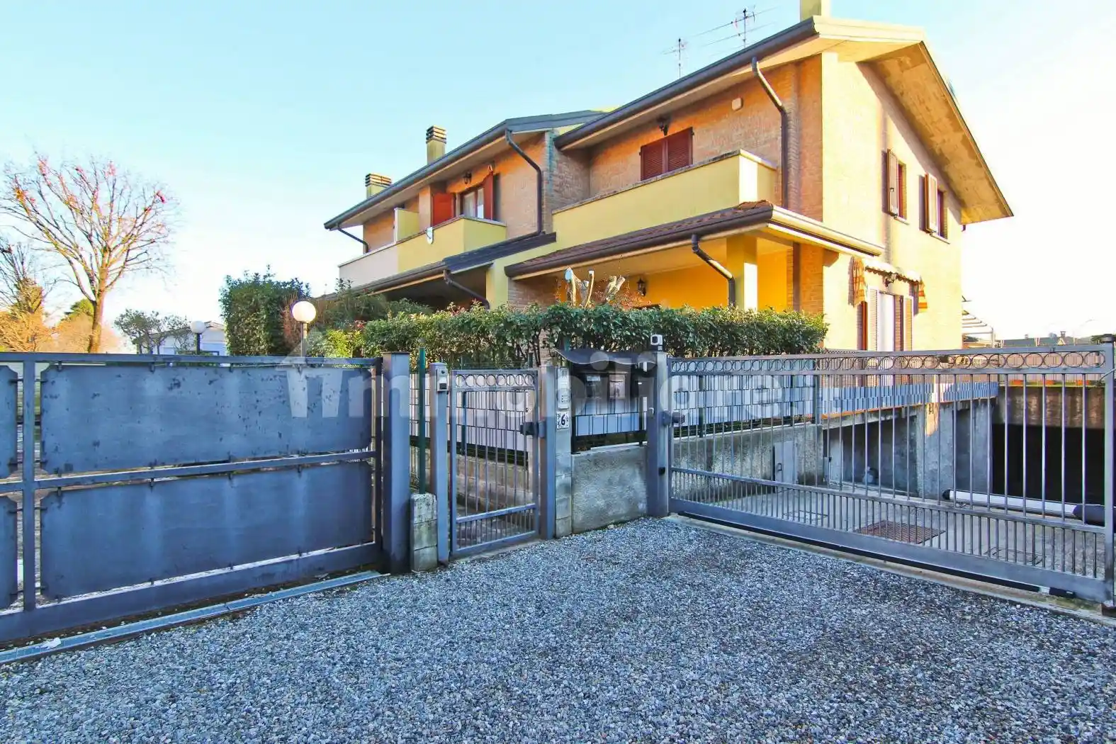 Villetta a schiera in vendita a Lazzate