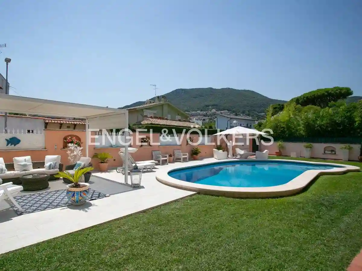 Villa - foto 4
