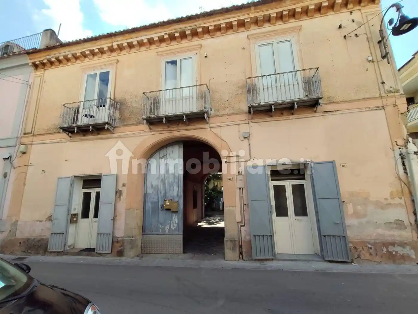 Palazzo - Edificio in vendita a Casagiove