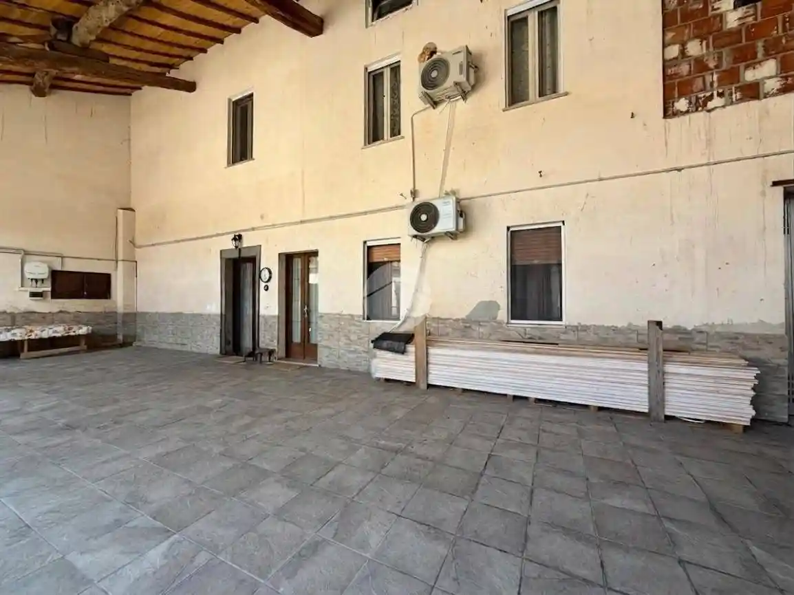Casa indipendente in vendita a Borgo San Giacomo