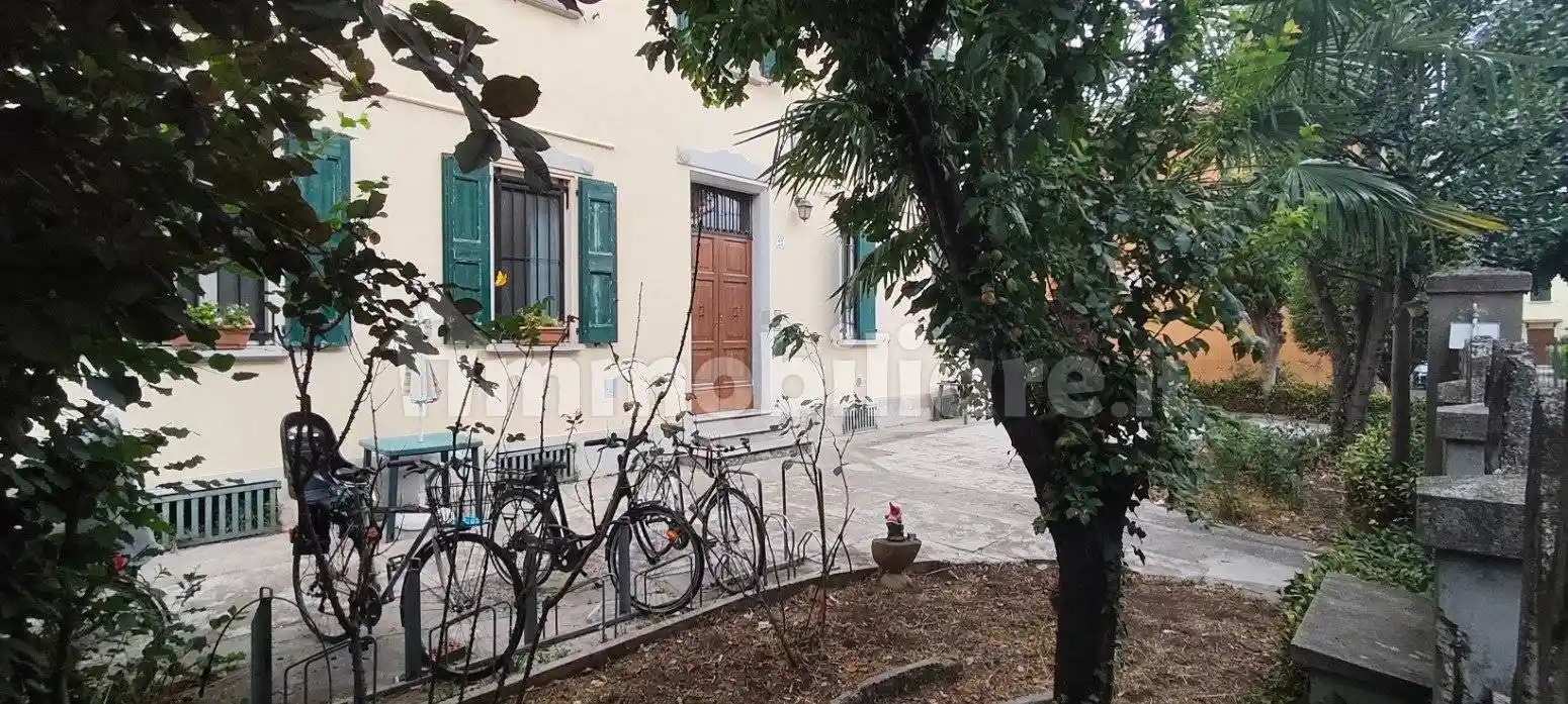 Appartamento in affitto a Bologna