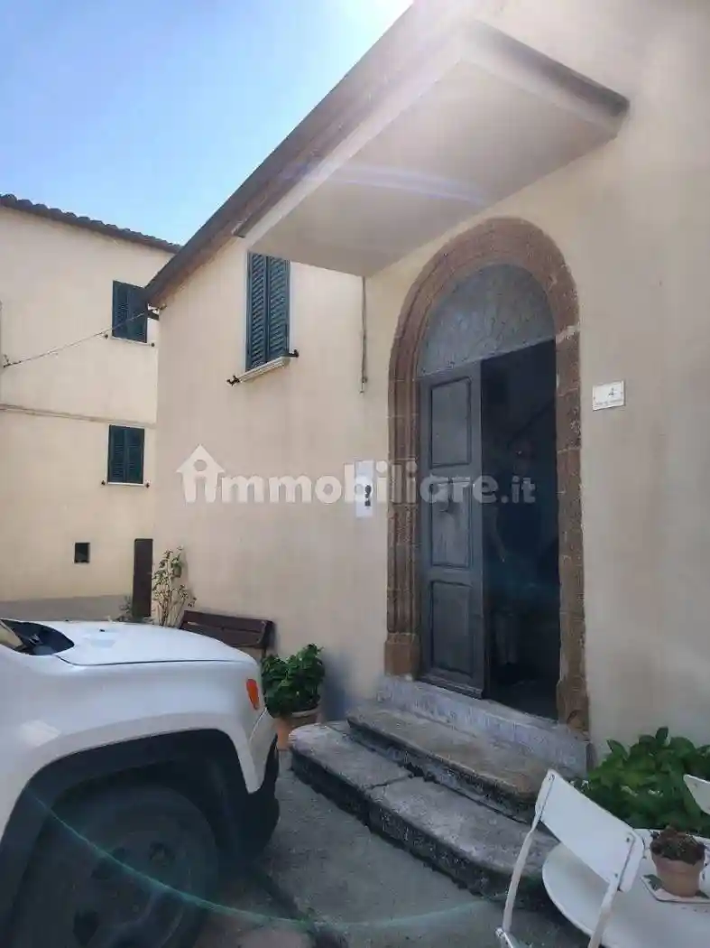 Casa indipendente in vendita a Sorano