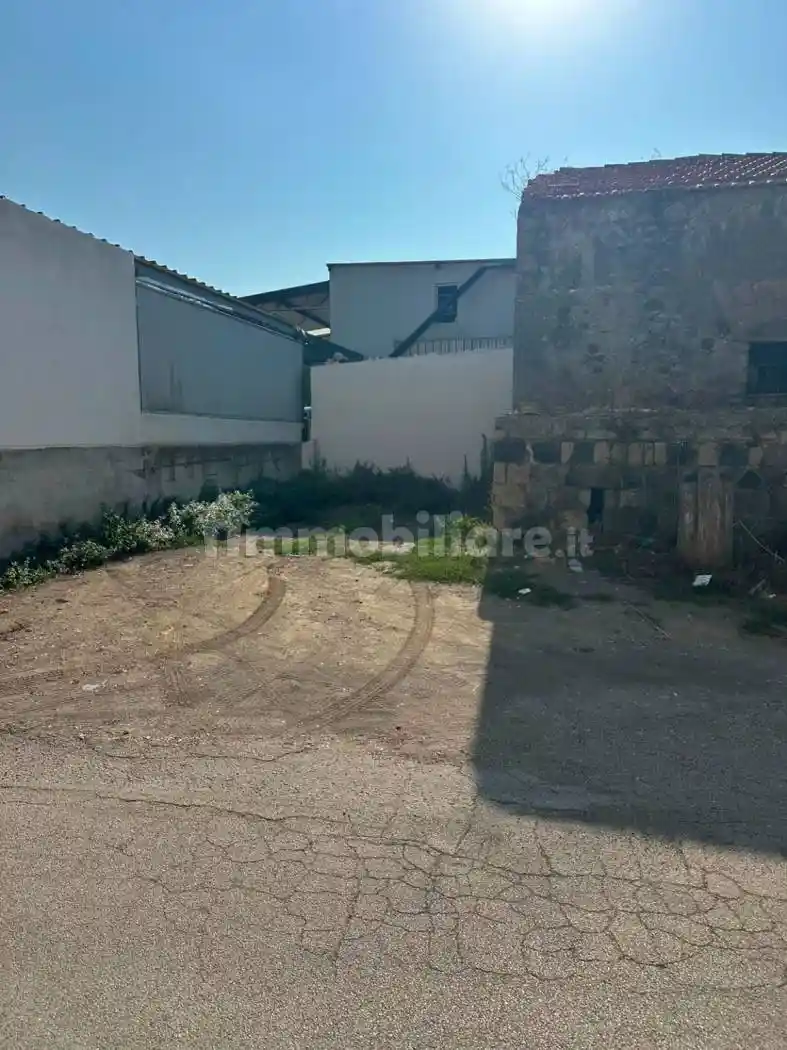 Rustico - Casale in vendita a Somma Vesuviana