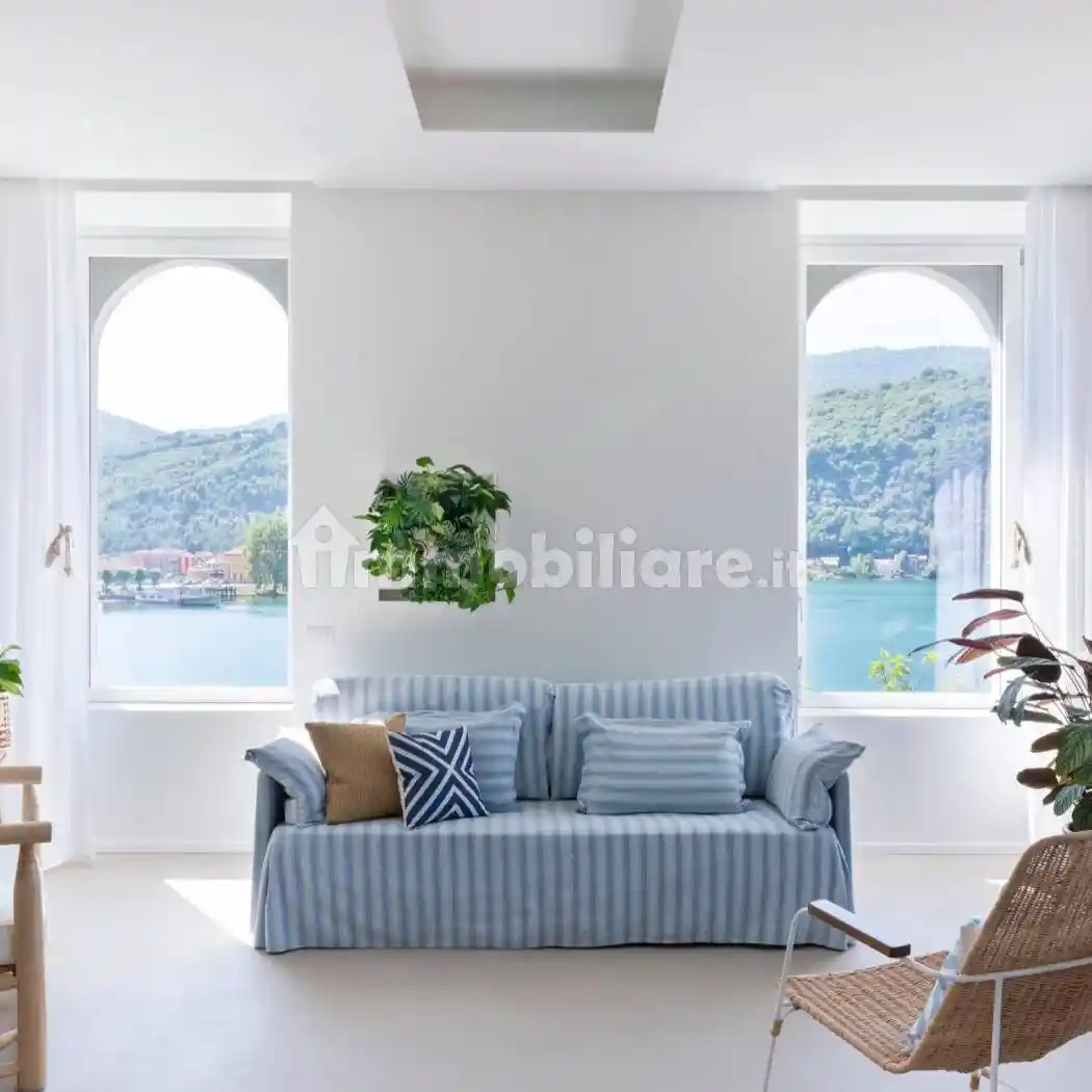 Appartamento in vendita a Porto Ceresio