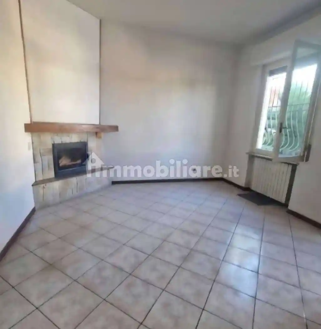 Casa indipendente in vendita a Piacenza