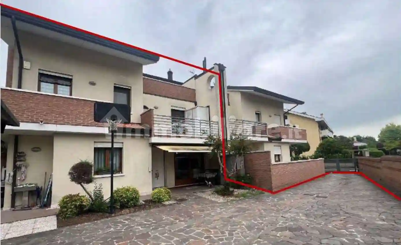 Villetta a schiera - foto 2