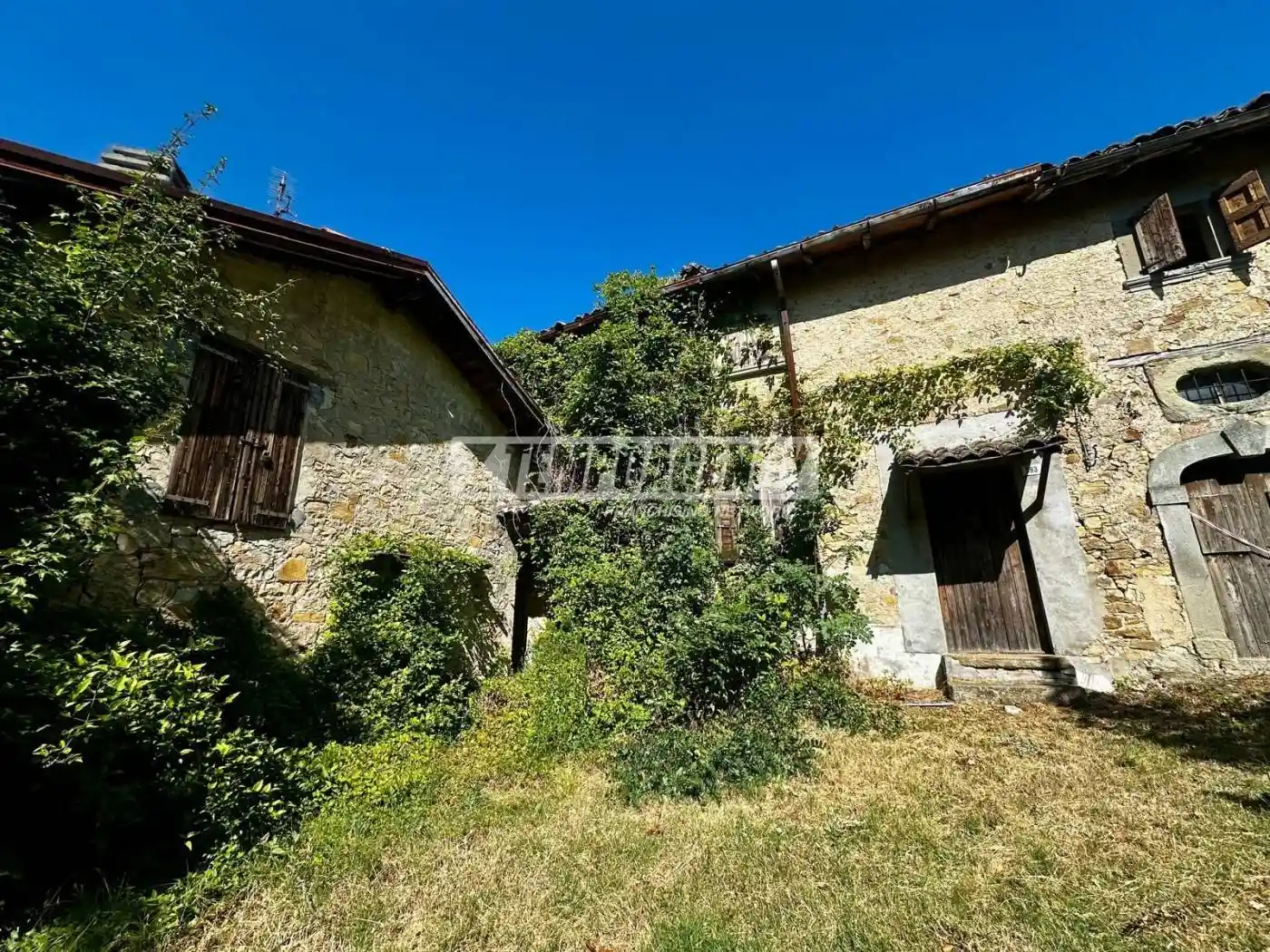 Casa indipendente in vendita a Serramazzoni