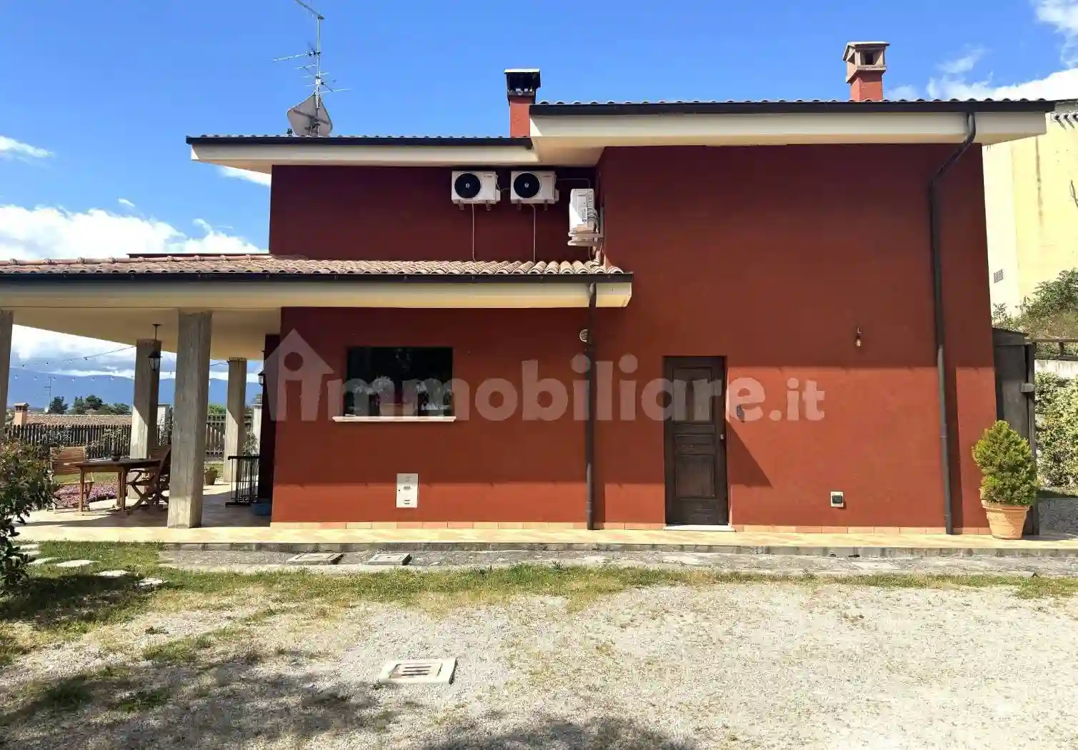 Villa - foto 2