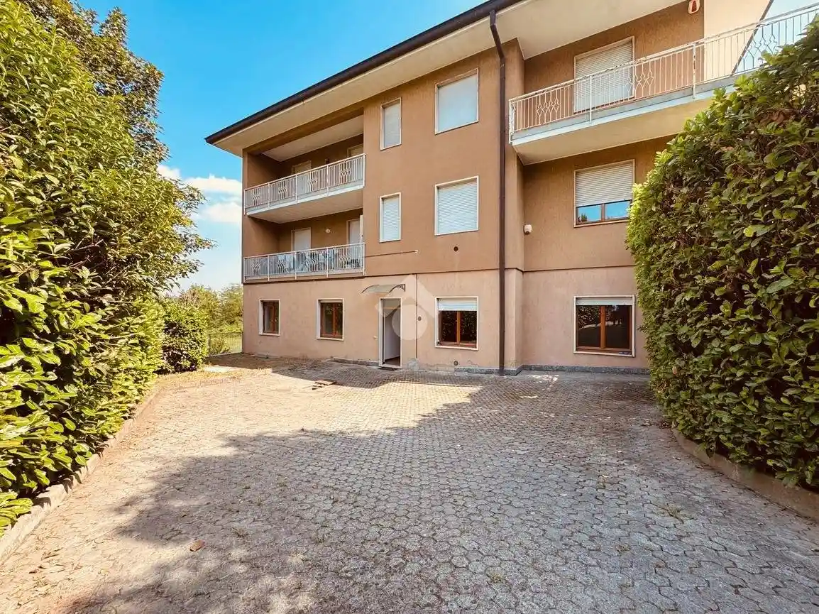Appartamento in vendita a Casatenovo