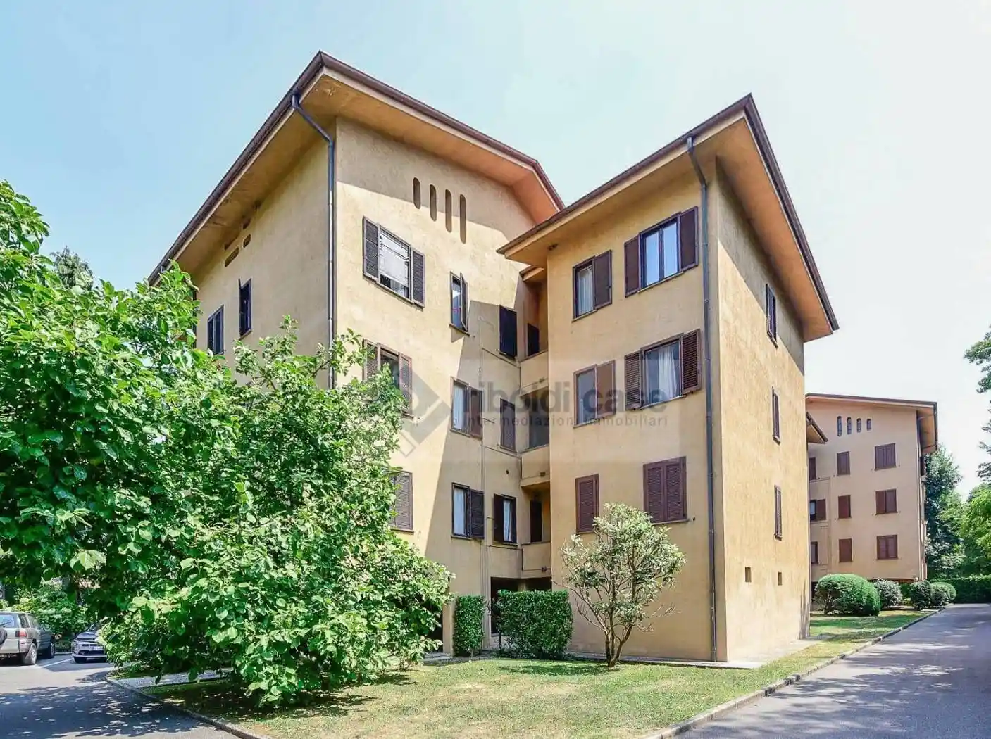 Appartamento in vendita a Carate Brianza