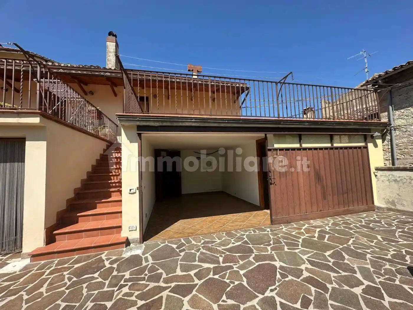 Casa indipendente in vendita a Spoleto