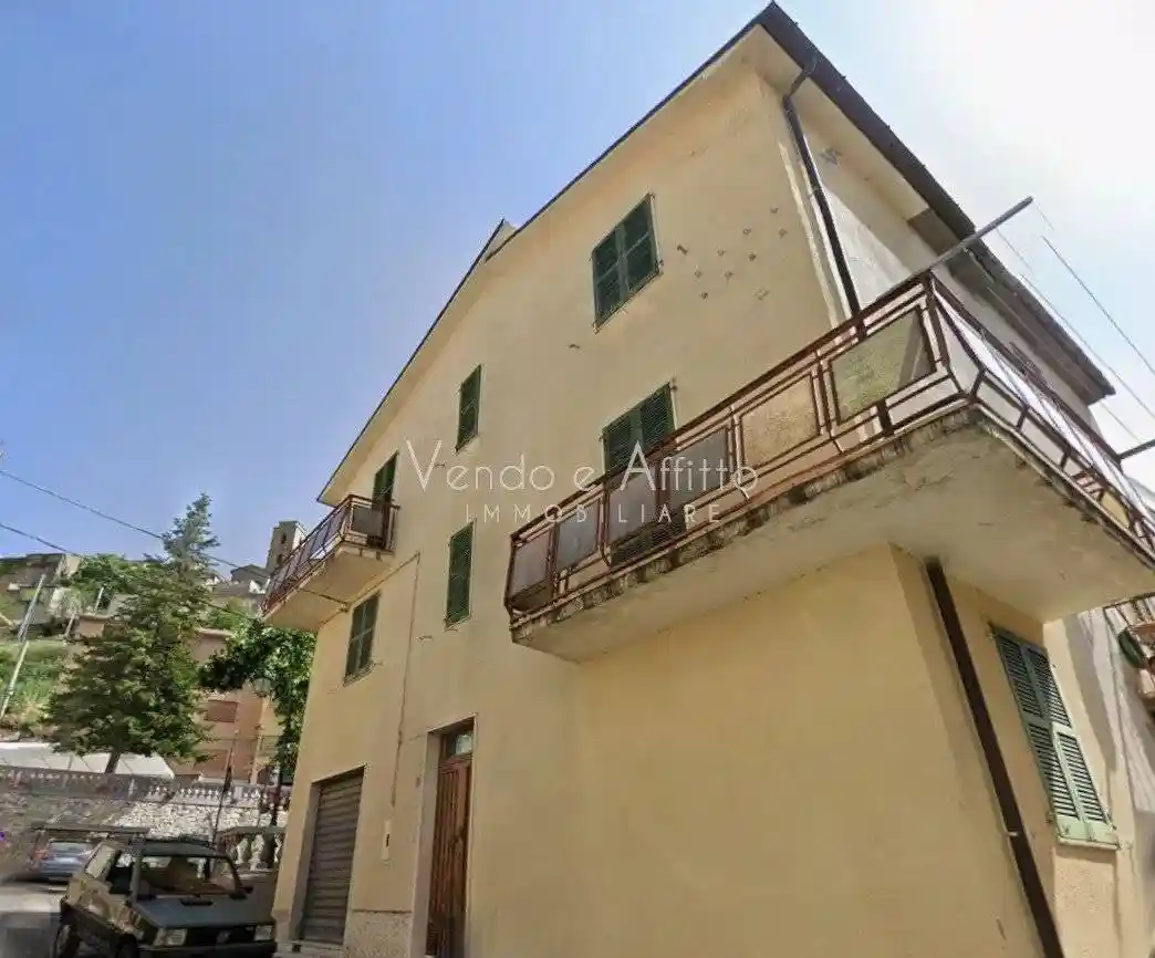 Casa indipendente in vendita a Carunchio