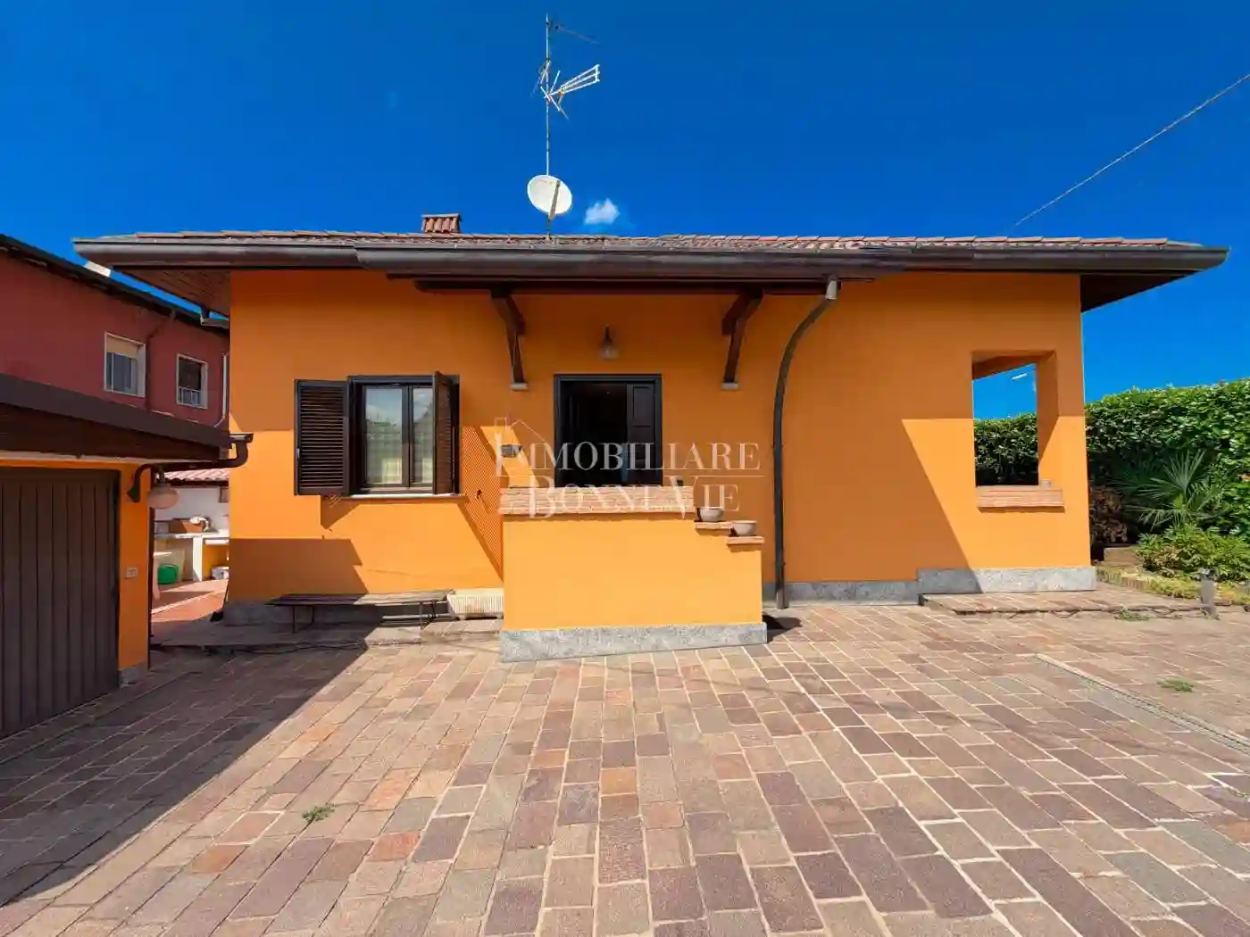 Villa - foto 2